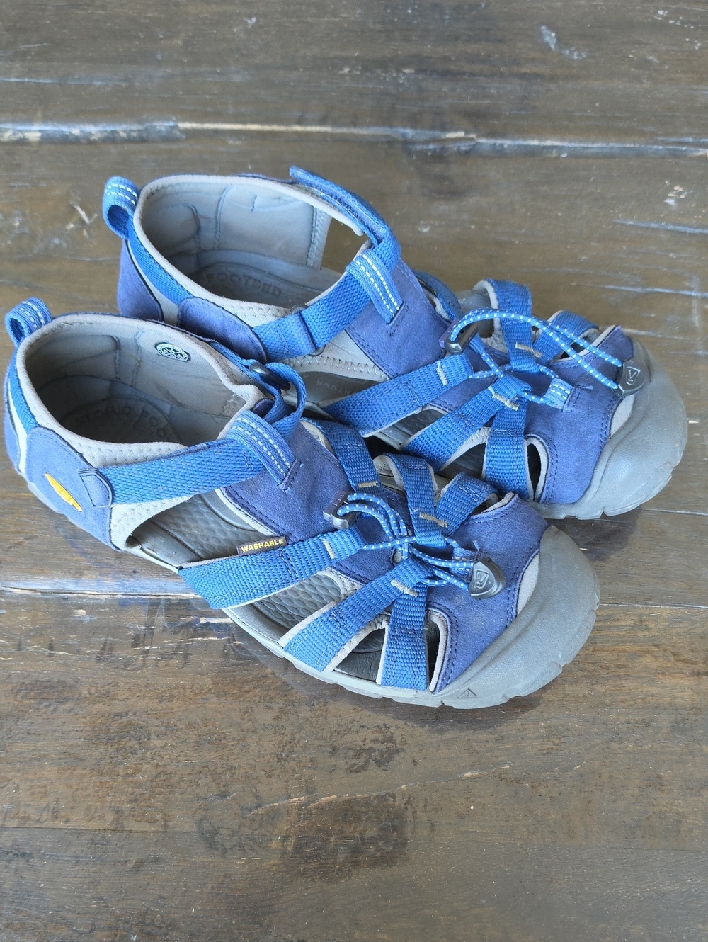 (7) Keen Blue and Gray Outdoor Sandals Athleisure Gorpcore Outdoor Beach Hiking